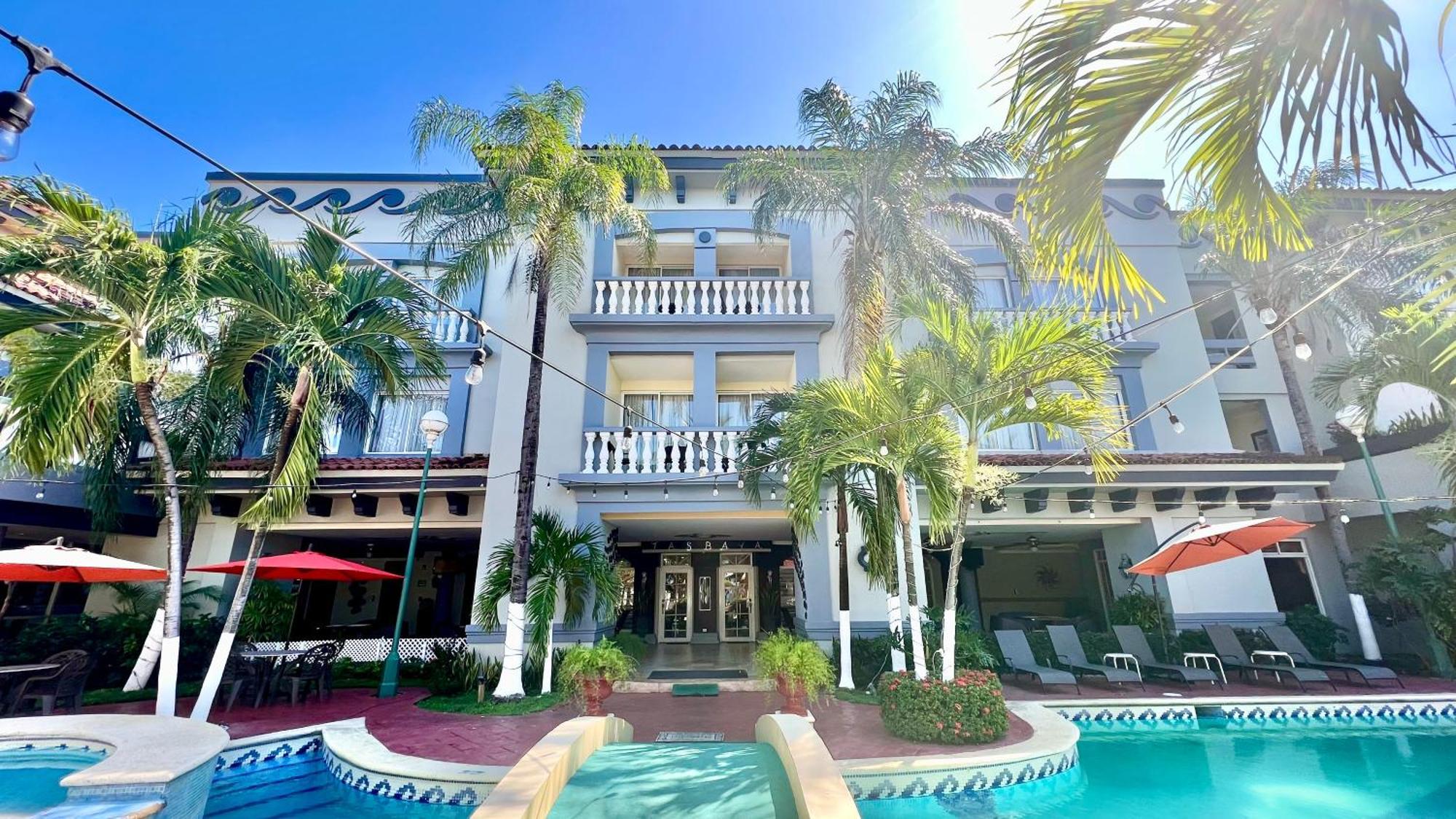 Hotel Quinta Real La Ceiba Extérieur photo