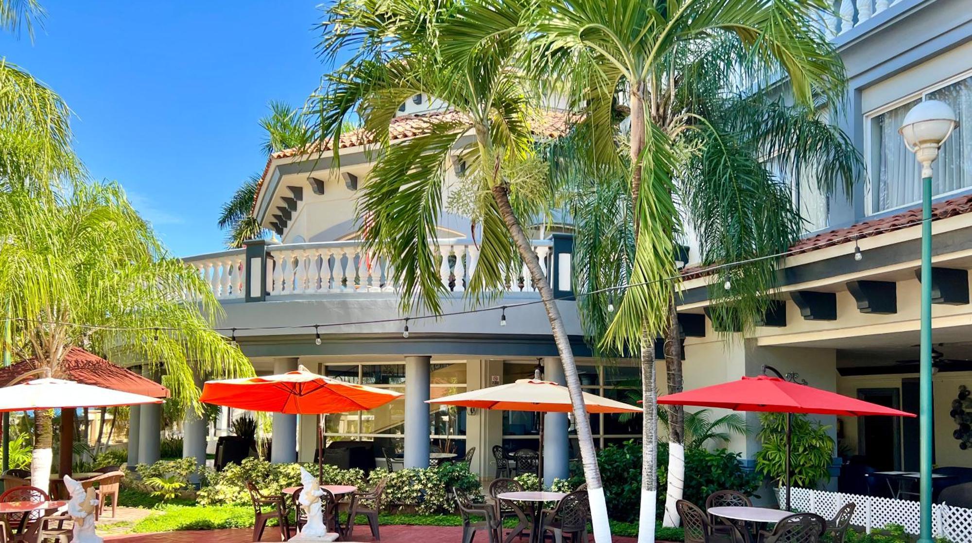 Hotel Quinta Real La Ceiba Extérieur photo